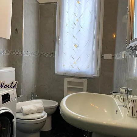 Ferienwohnung Fur 4 Personen Ca 90 M In Pegli, Italienische Riviera Italienische Westkuste アパート ジェノヴァ
