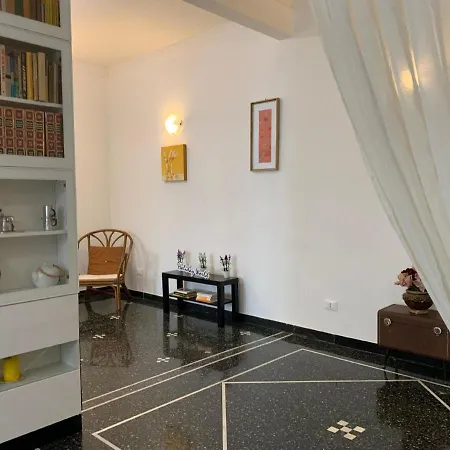 Ferienwohnung Fur 4 Personen Ca 90 M In Pegli, Italienische Riviera Italienische Westkuste